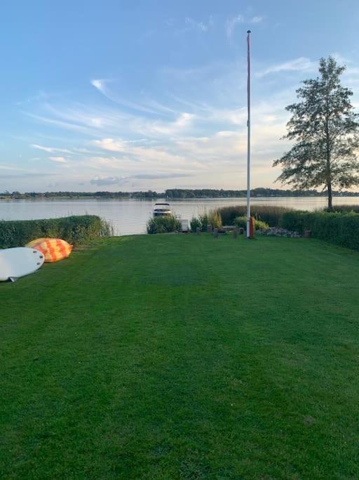 Huset Ved Soen Taet Pa Herning Og Mch Og Boxen 90 M2 Sunds Exterior photo