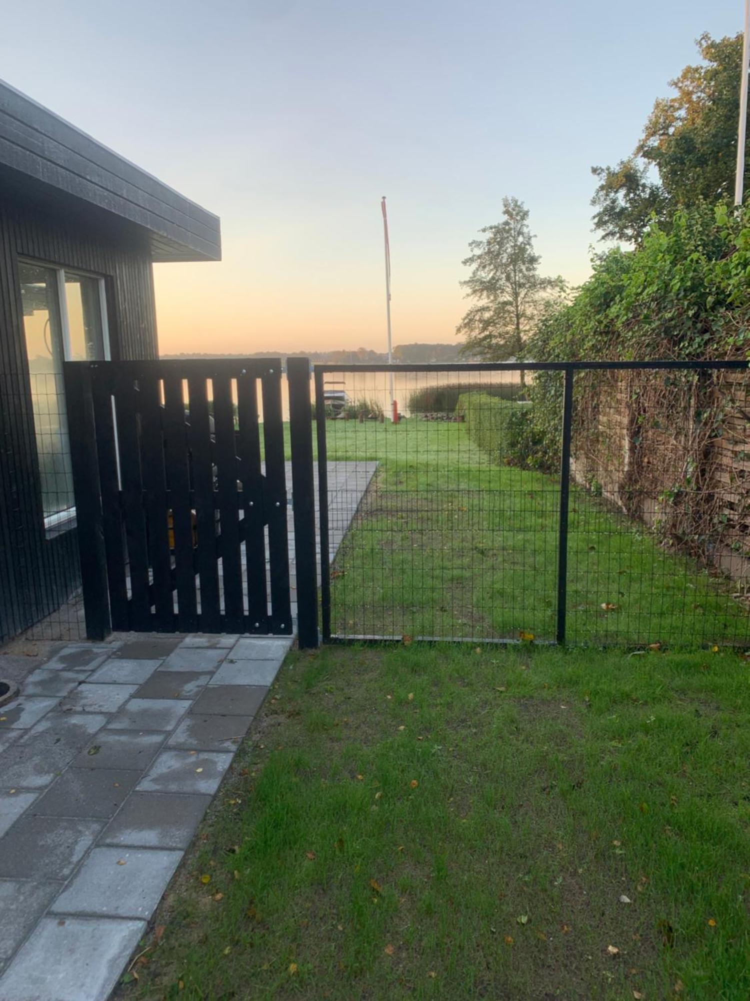 Huset Ved Soen Taet Pa Herning Og Mch Og Boxen 90 M2 Sunds Exterior photo